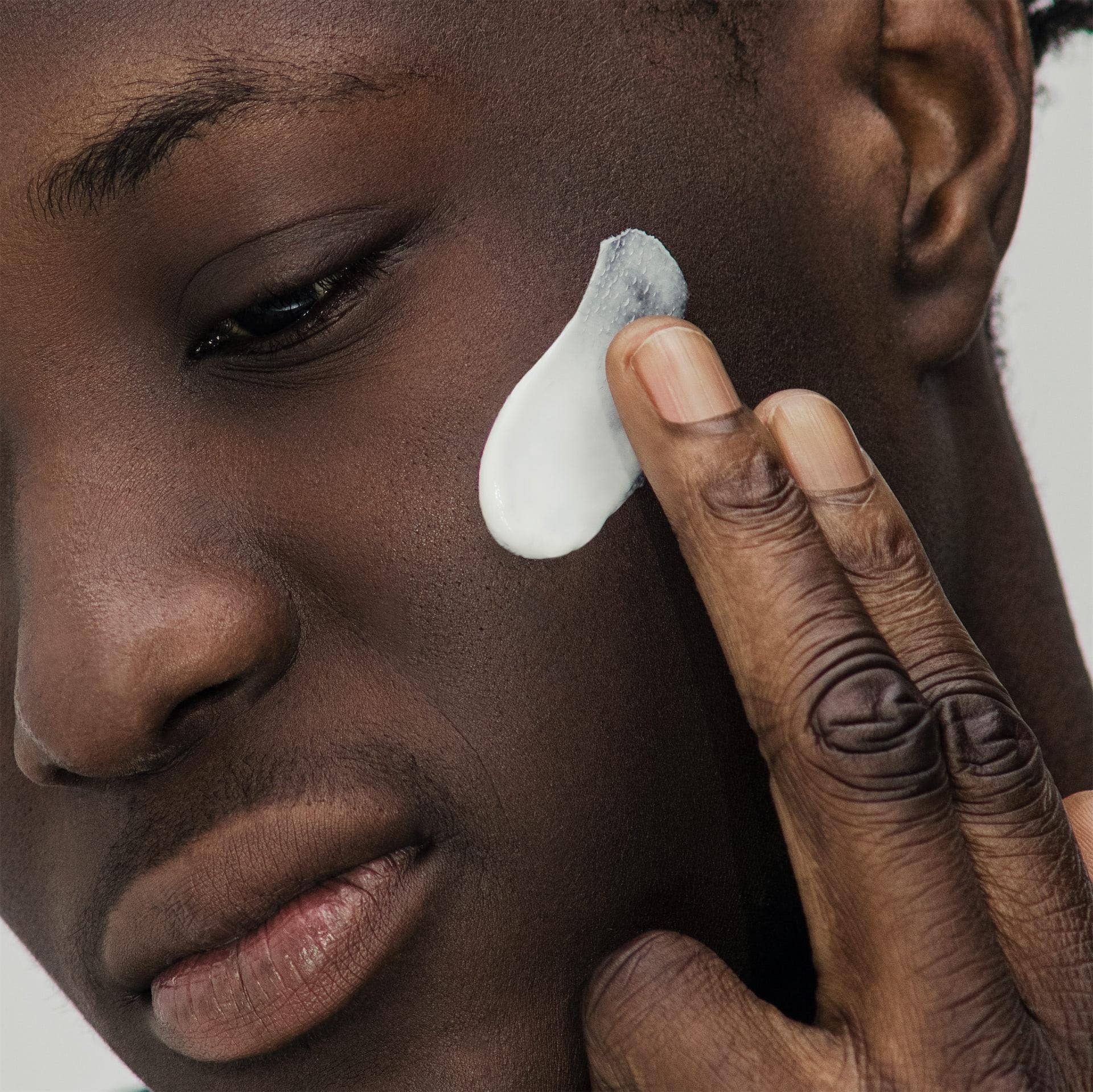 What Is Niacinamide? </br> And Why It Belongs in Your Routine