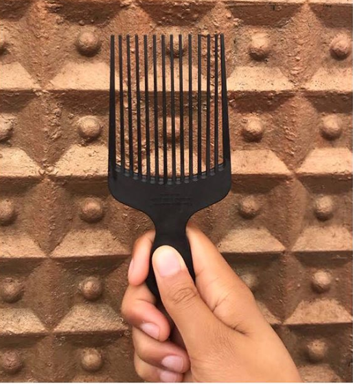 Model No. 7 Pick Comb